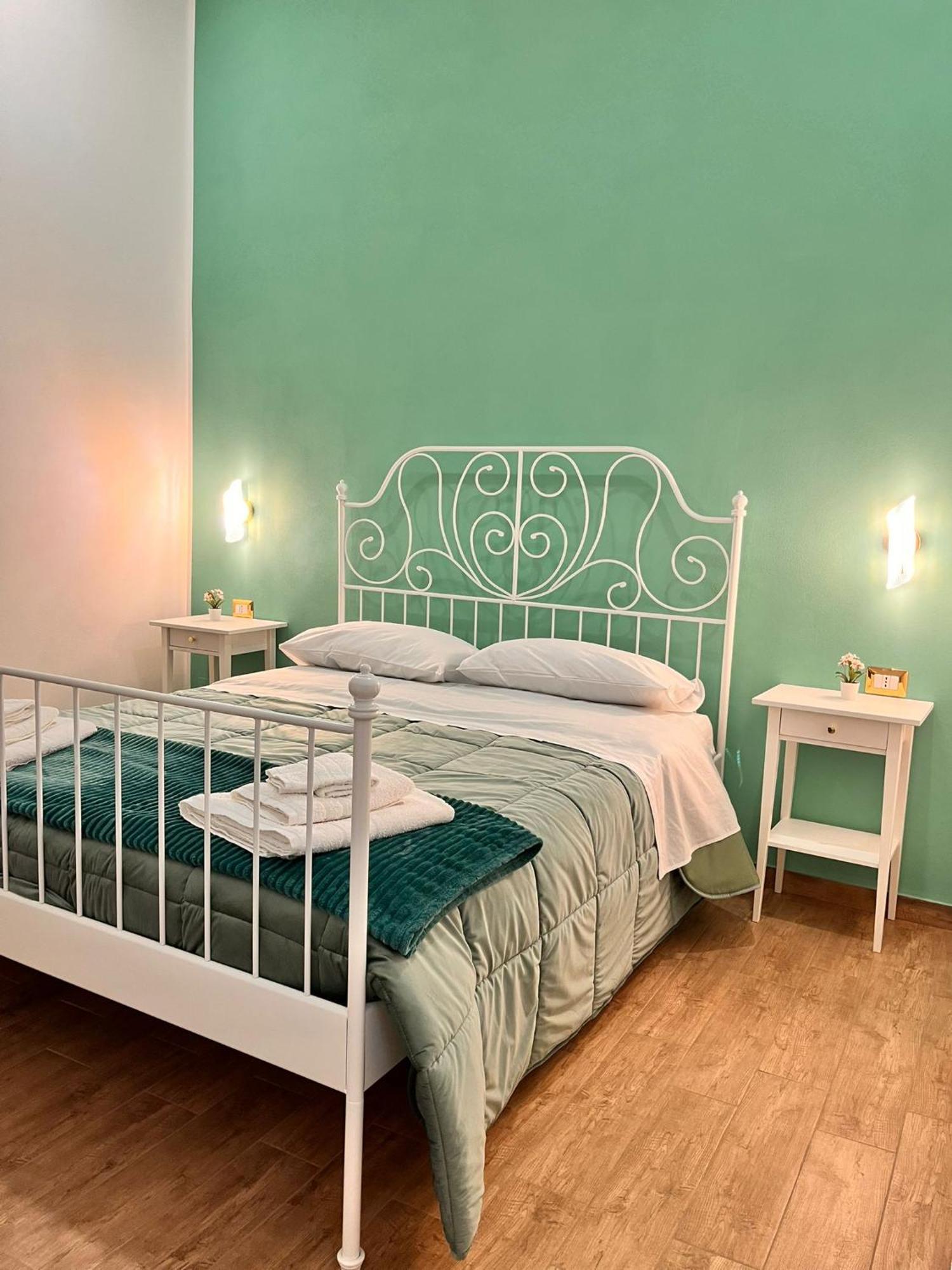 Apartamento La Dimora Del Principe Nápoles Exterior foto